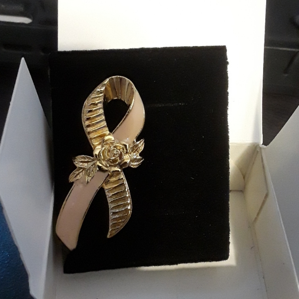 1993 Vintage AVON Pink Enamel Ribbon Pin